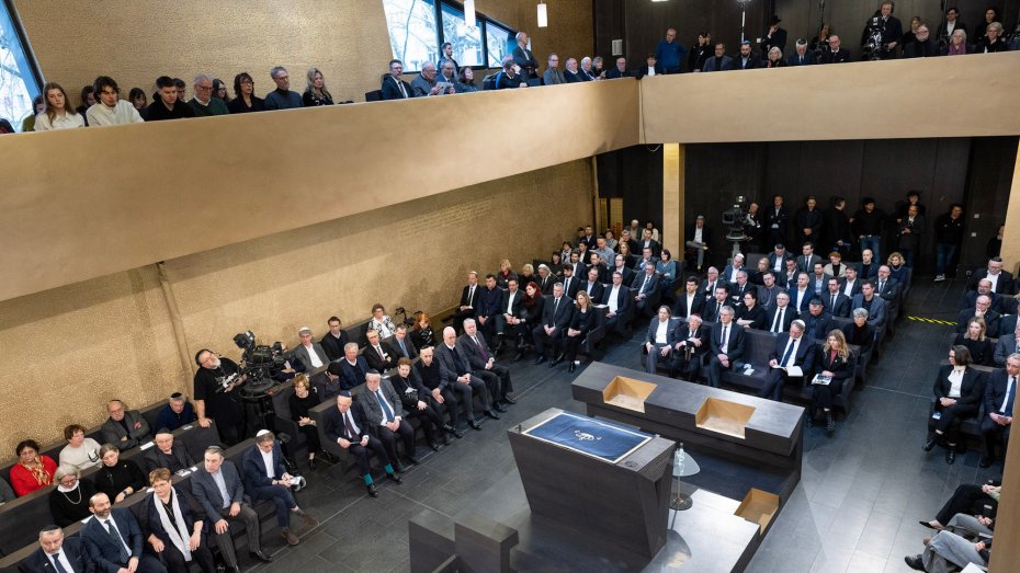 Foto von der Gedenkveranstaltung am 27.01.2025 in der Synagoge Mainz