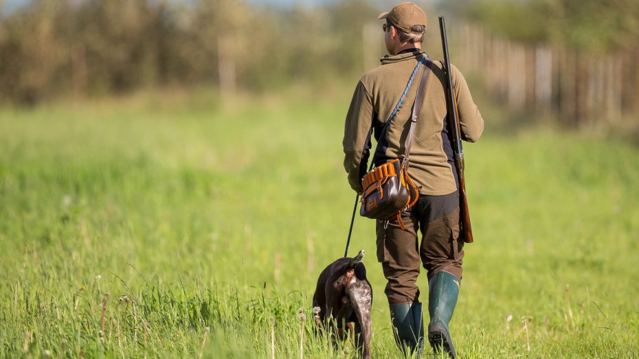 Jäger mit Hund