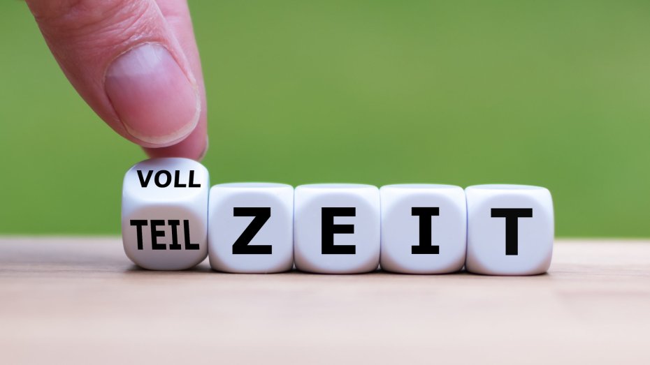 Symbolbild: Buchstabenwürfel Teilzeit/Vollzeit