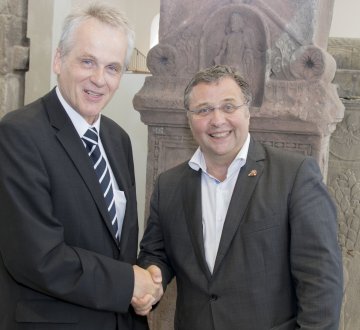 Rechnungshofpräsident Jörg Berres mit Thomas Roth