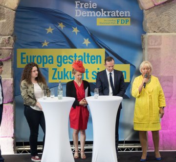 Podiumsdiskussion bei Veranstaltung "Europa gestalten - Zukunft sichern"
